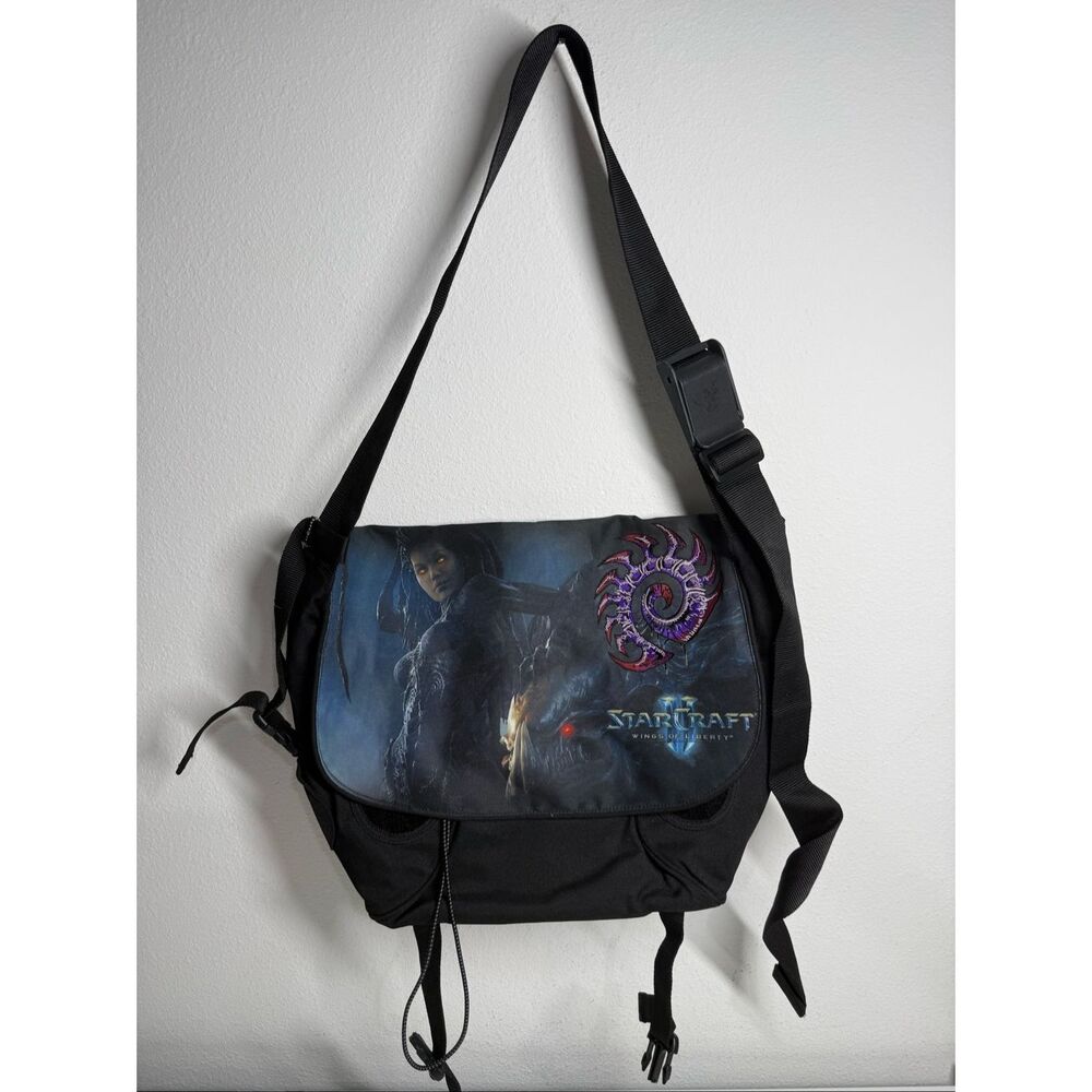 Razer Blizzard StarCraft II Wings Of Liberty Zerg Edition Laptop Messenger Bag